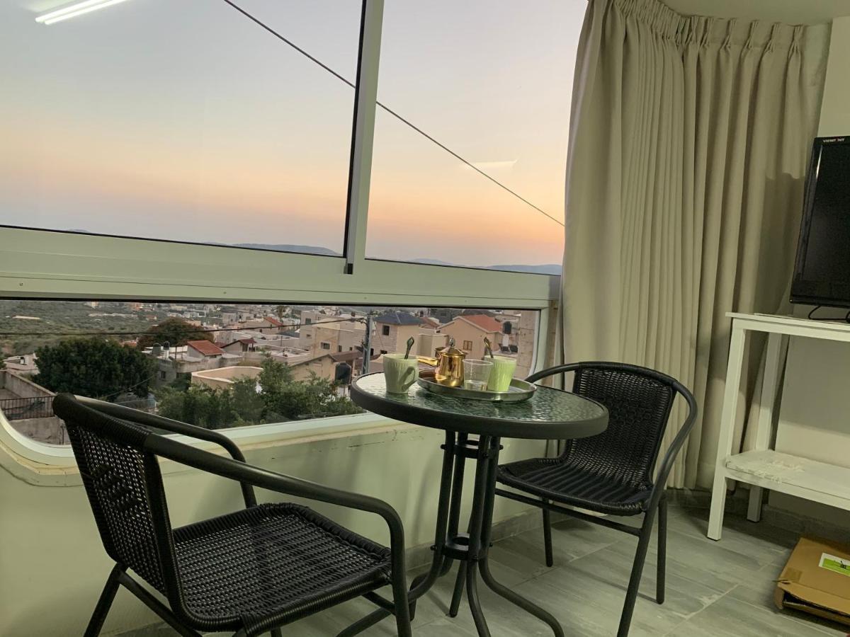 מיאר אירוח דרוזי Apartment Maghār Екстериор снимка